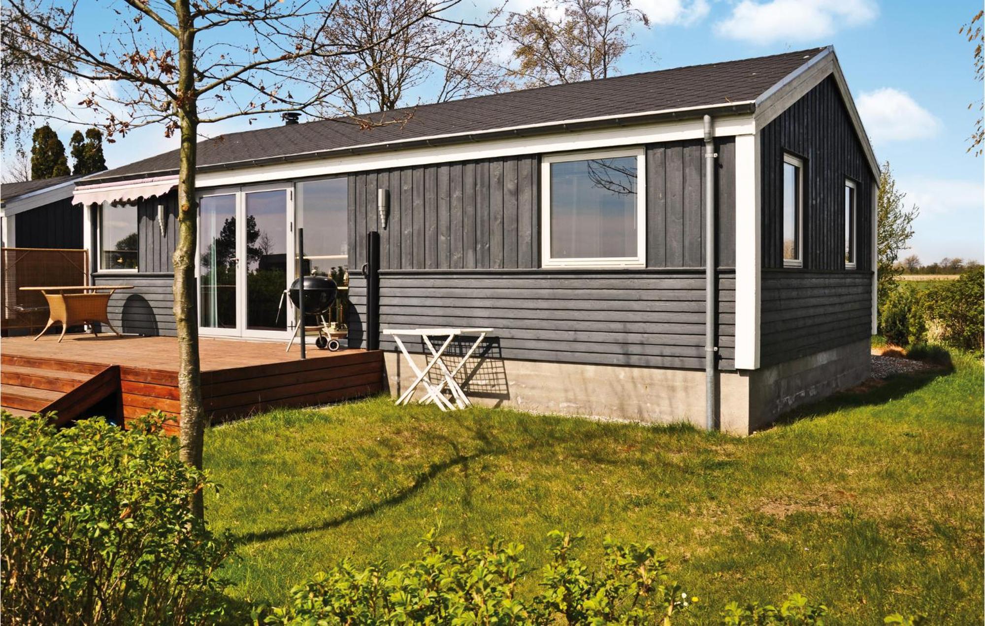 Cozy Home In Otterup With Kitchen Exterior photo